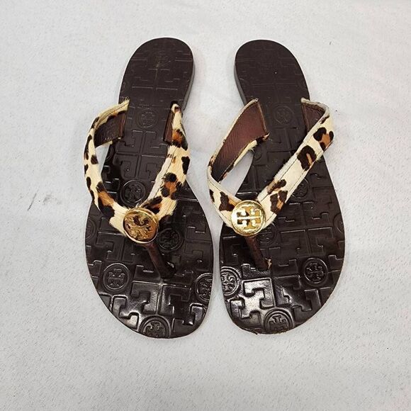 Tory Burch Thora Flip Flops Animal Print Fur Strip Gold Logo Sandals Size 7 - Picture 5 of 8